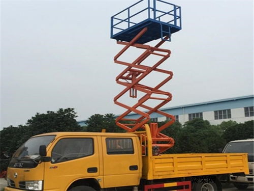 江鈴多功能高空作業車 垂直升降式專業制造商直銷，隨車吊功能一體化解決方案